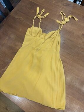 Wilfred Yellow Tie-Shoulder Slip Dress